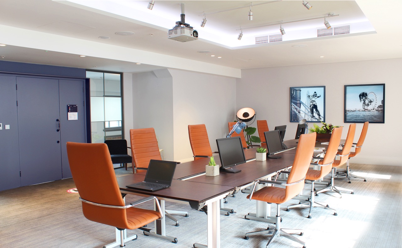 Countess Meeting Room