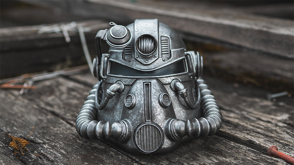 Fallout』公式グッズでウェイストランドの一部をその手に！