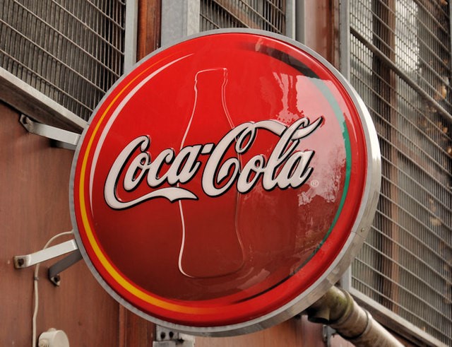Célèbre logo Coca Cola