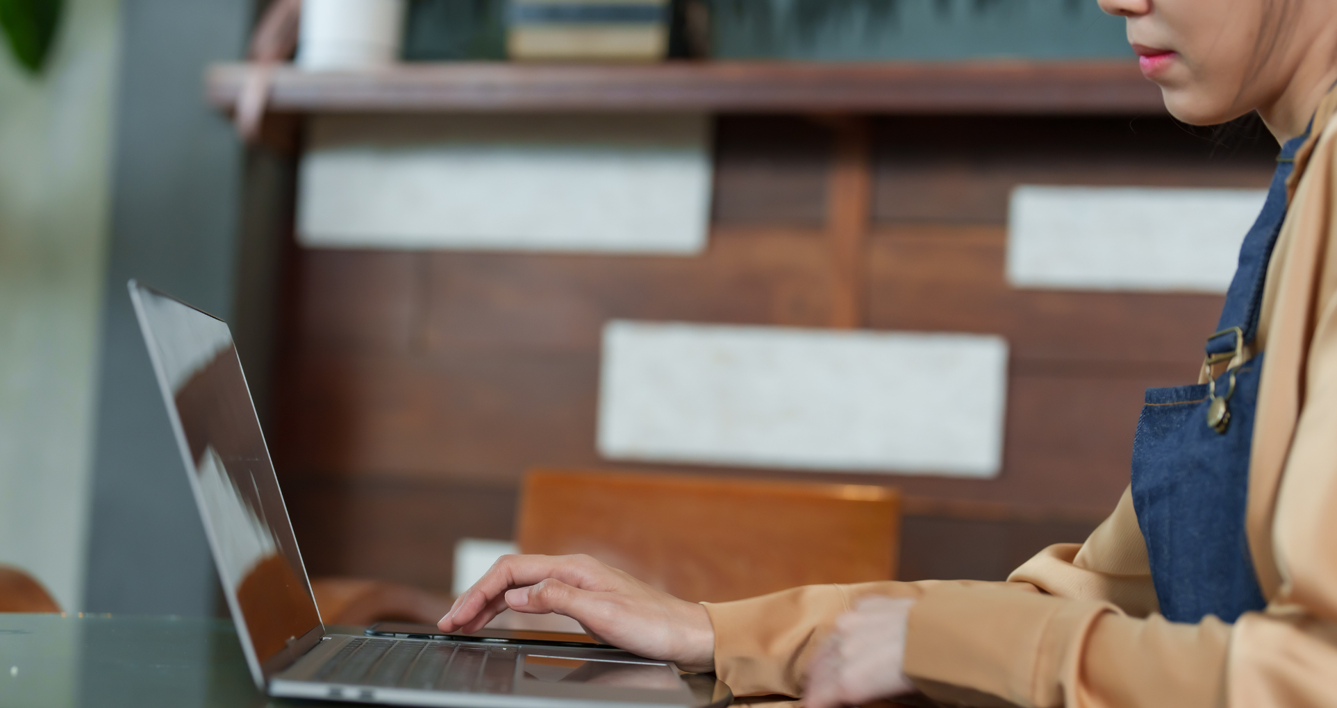 How to Forecast Restaurant Revenue for the Next Quarter Hero Image