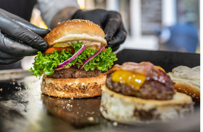 season hamburgers thumb