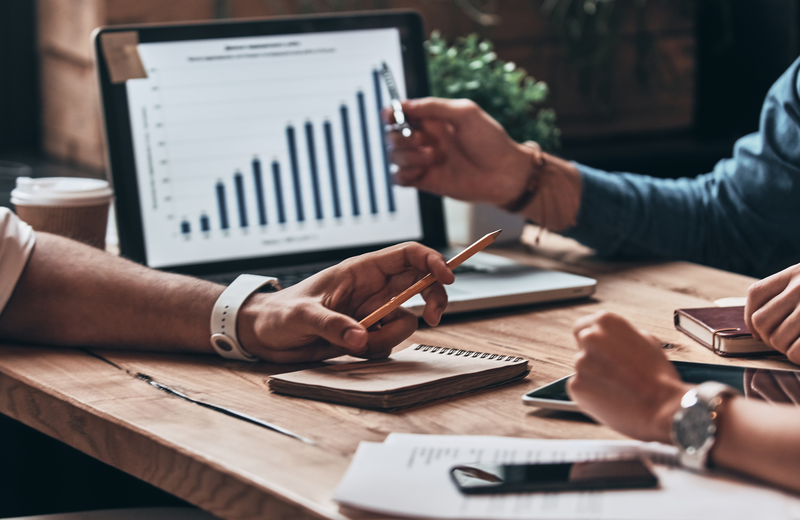 Pull Strategy Marketing: How To Build a Brand People Seek Out
