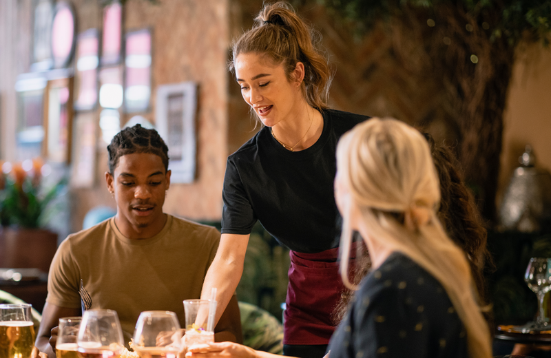 Full service restaurant thumbnail image