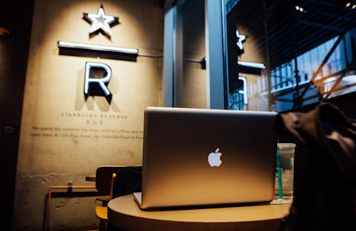 Creative Examples of Restaurant Websites thumbnail THUMBNAIL
