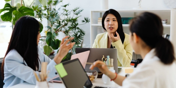 DXによる業務効率化を進める３つのメリット