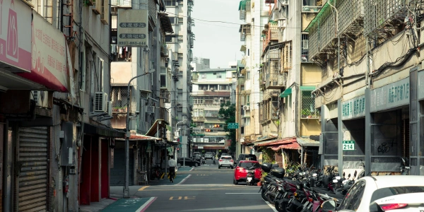 車上生活（バンライフ）とは？