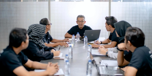 Four reasons why companies are abolishing New Year's cards