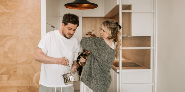 スムーズに同棲を始めるための手続き