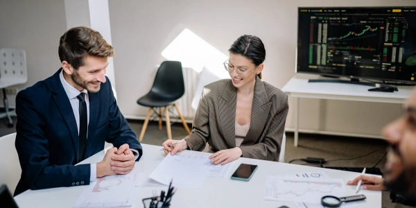 【会費制・人前式など】シーンに合わせた招待状の書き方