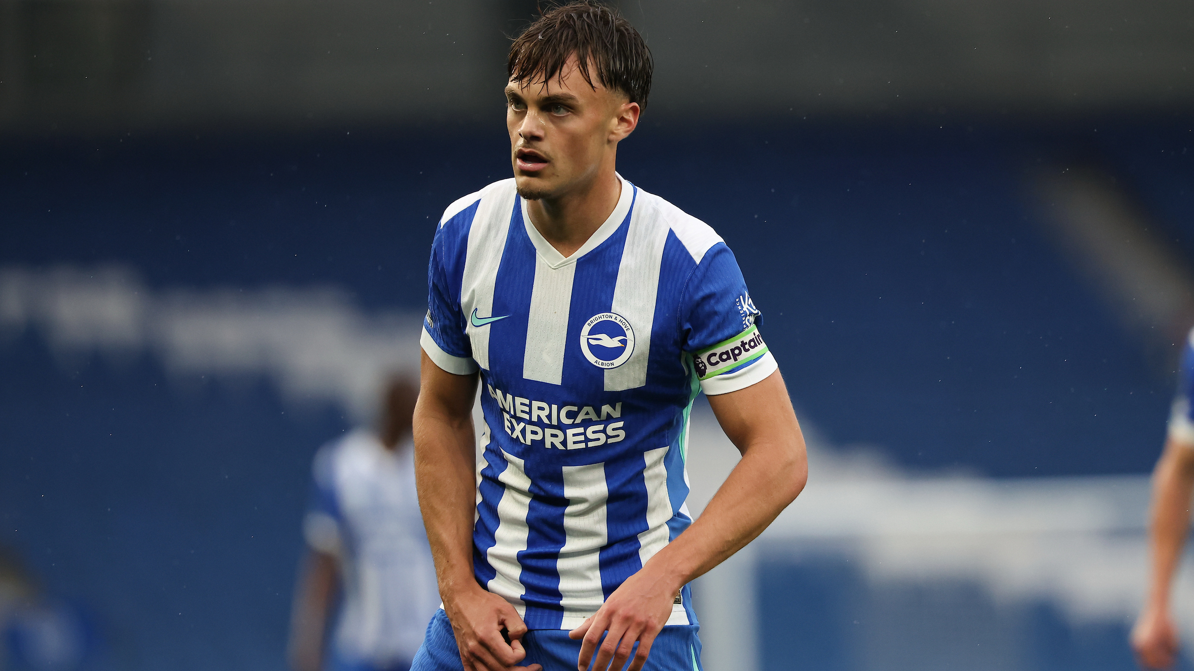 Josh Robertson joins Fleetwood Town on loan