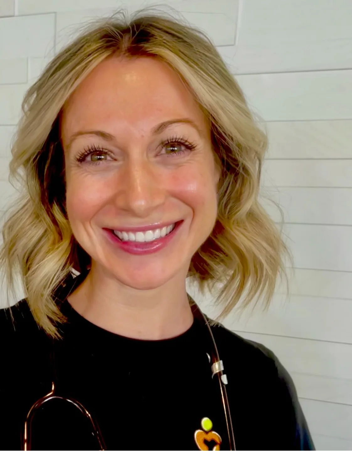 Dr. Michelle Marinich Dr. Michelle Marinich