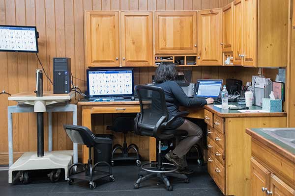 Reception desk of Virginia Imaging Equine