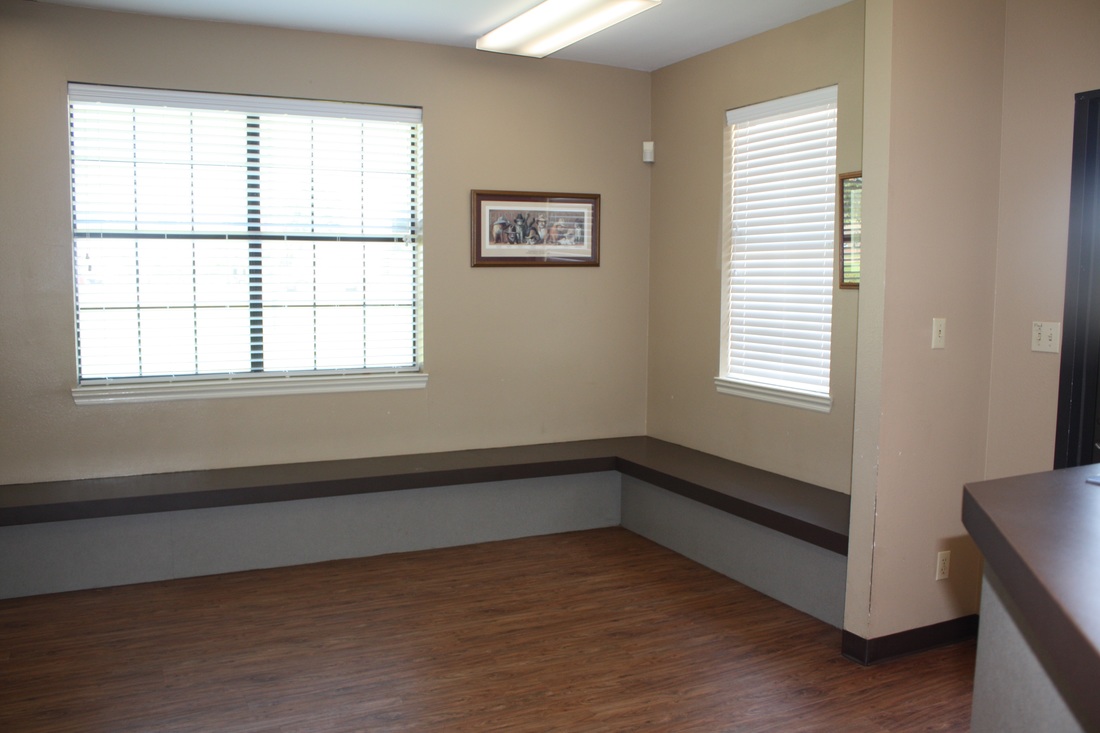 Westridge Animal Hospital Waiting Room