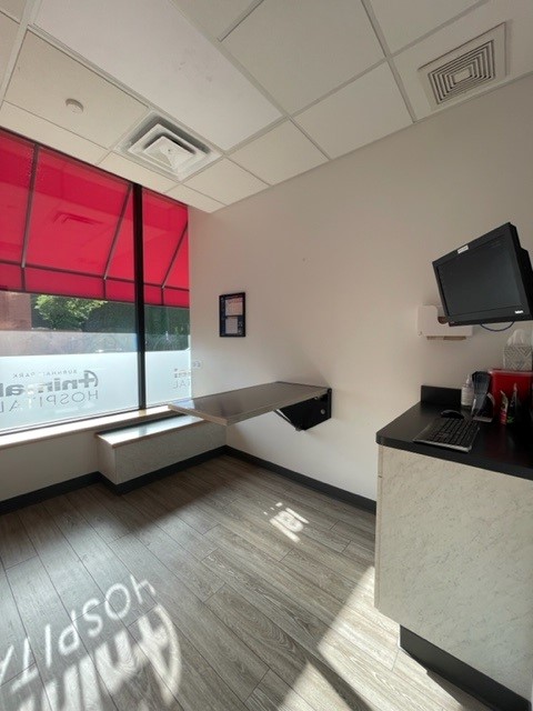 Burnham Park Animal Hospital's Private Exam Room