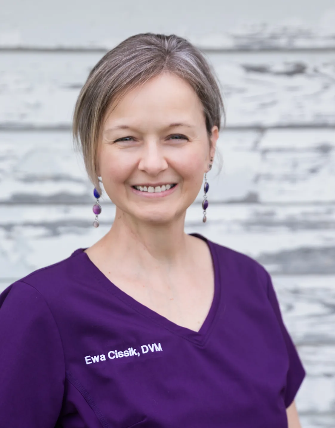 Dr. Ewa Cissik Dr. Ewa Cissik