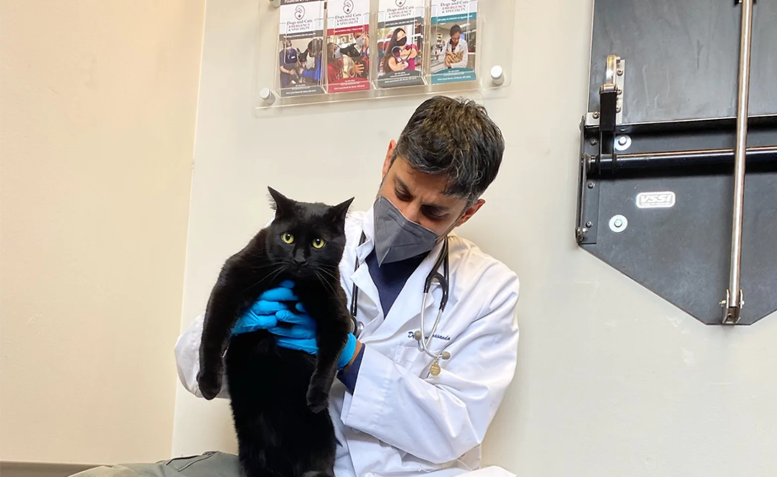 Dr. Dharshan Neravanda Dr. Dharshan Neravanda