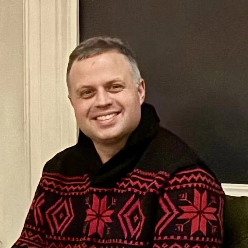 Dr. Kevin McIntosh Dr. Kevin McIntosh