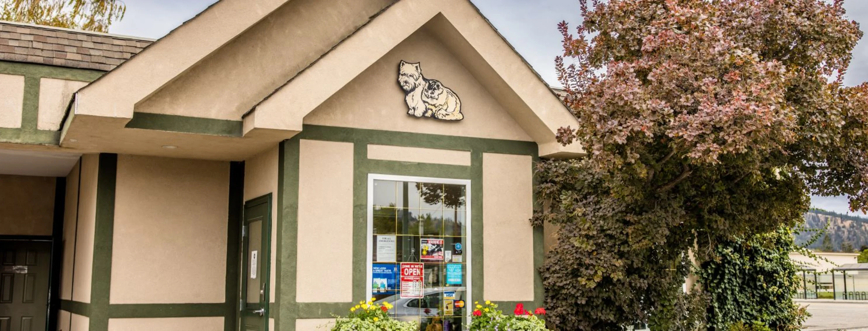 Wide photo of the exterior of Summerland Animal Clinic Wide photo of the exterior of Summerland Animal Clinic