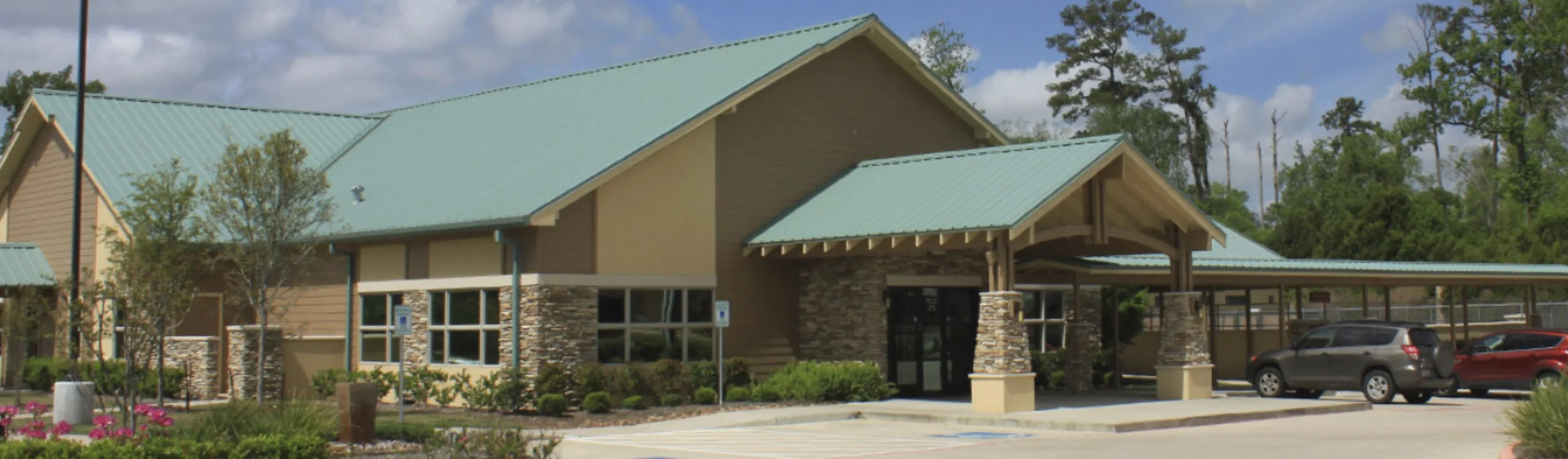 Stuebner Airline Veterinary Hospital - Exterior Stuebner Airline Veterinary Hospital - Exterior