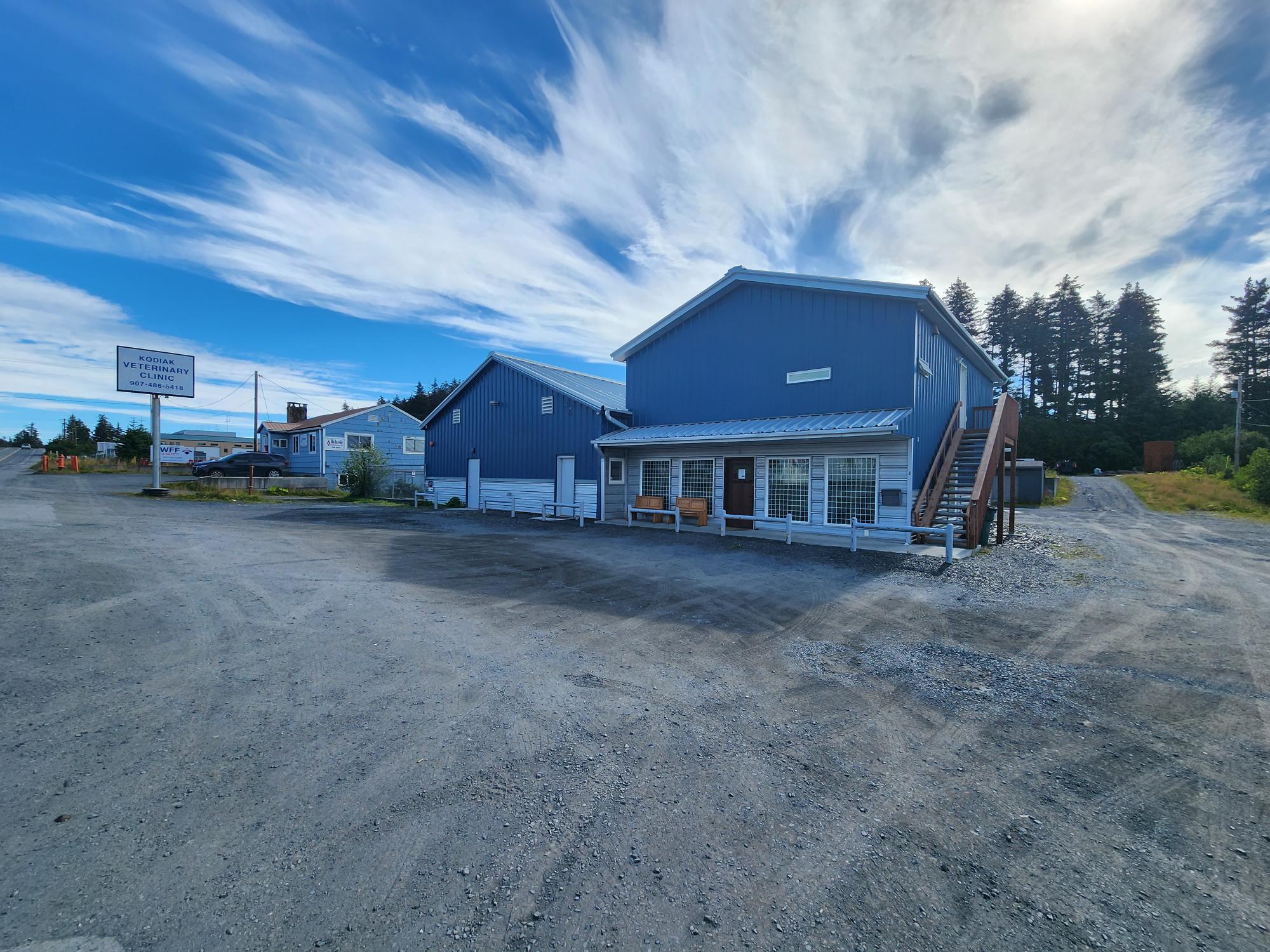 Exterior Building View of Kodiak Veterinary Clinic