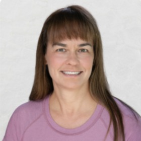 Dr. Elizabeth Pappas