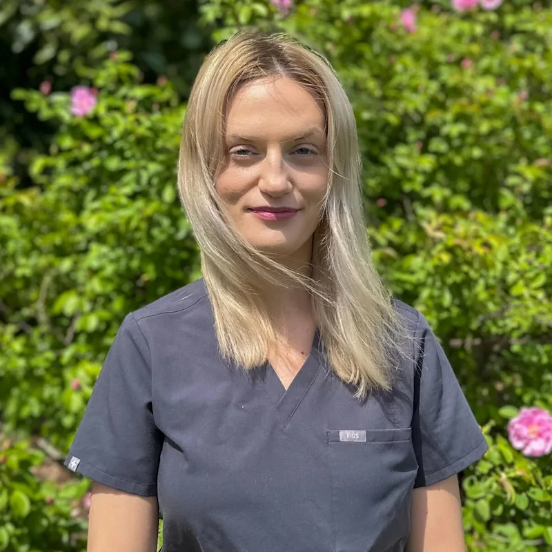 Katie Bradford Katie Bradford