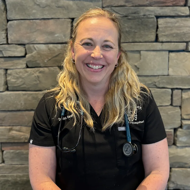 Dr. Alexandra Knoepfli Dr. Alexandra Knoepfli
