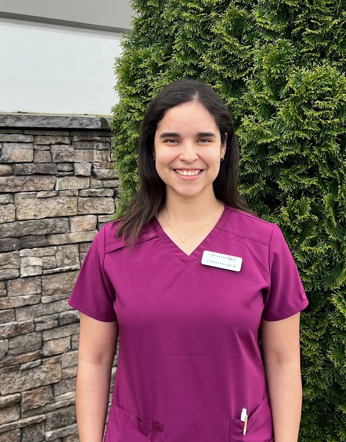 Dr. Cristina Vera Dr. Cristina Vera