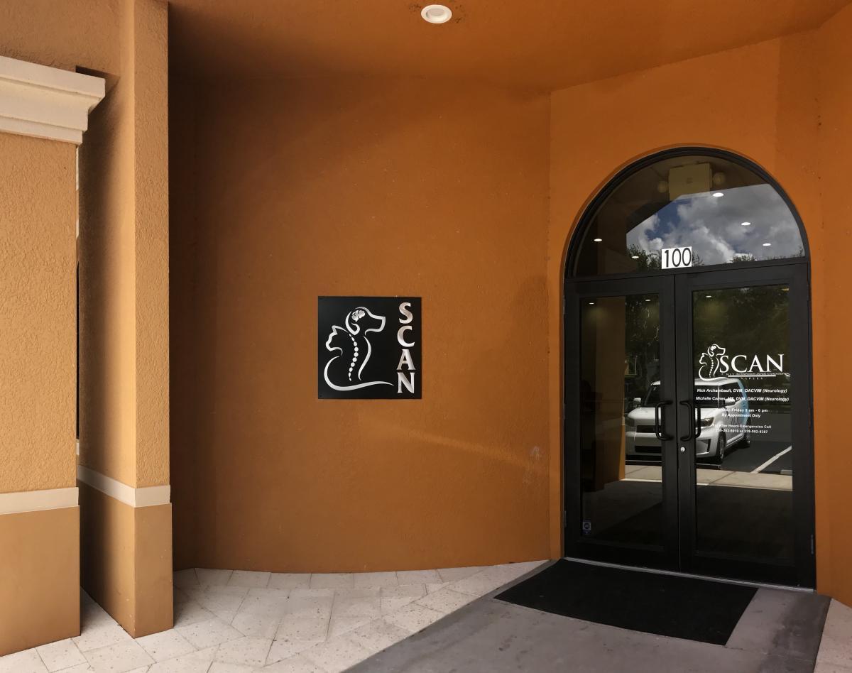 Exterior of Specialists in Companion Animal Neurology (SCAN)'s Naples location