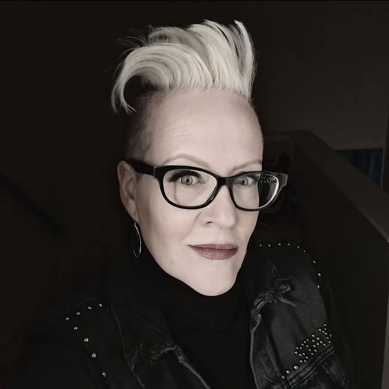 Holly Michel Holly Michel