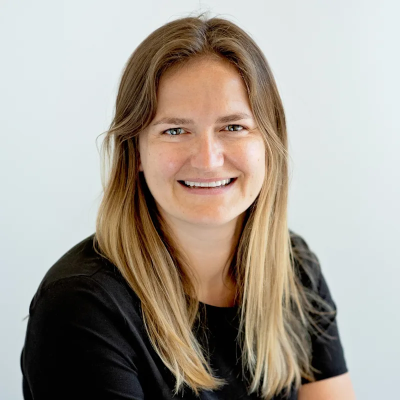 Jennifer Tiemann Jennifer Tiemann