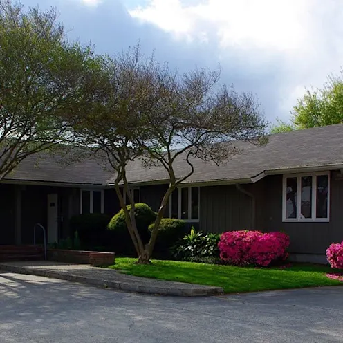 Jefferson Animal Hospital's exterior Jefferson Animal Hospital's exterior