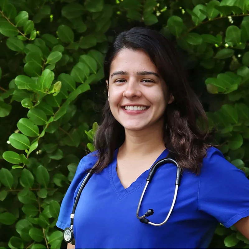 Dr. Aileen Martínez Dr. Aileen Martínez