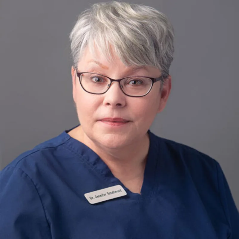 headshot of Dr. Jennifer Smallwood headshot of Dr. Jennifer Smallwood