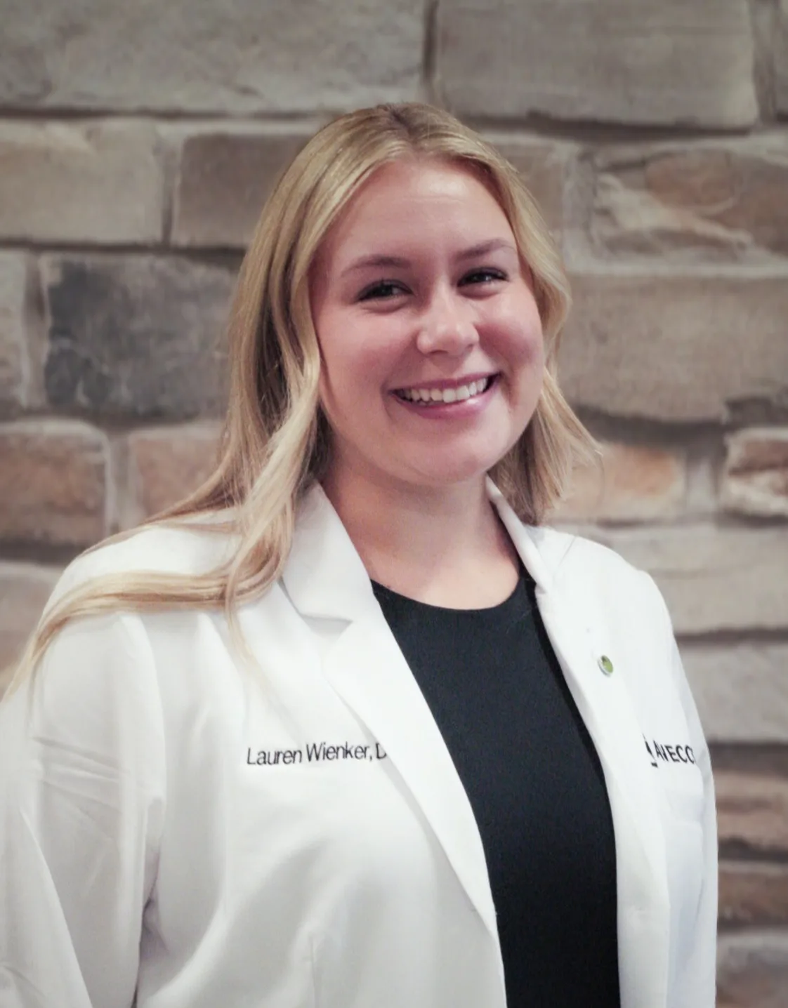 Dr. Lauren Wienker Dr. Lauren Wienker