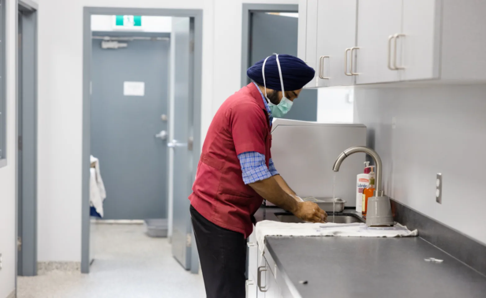 Doctor washing his hands Doctor washing his hands