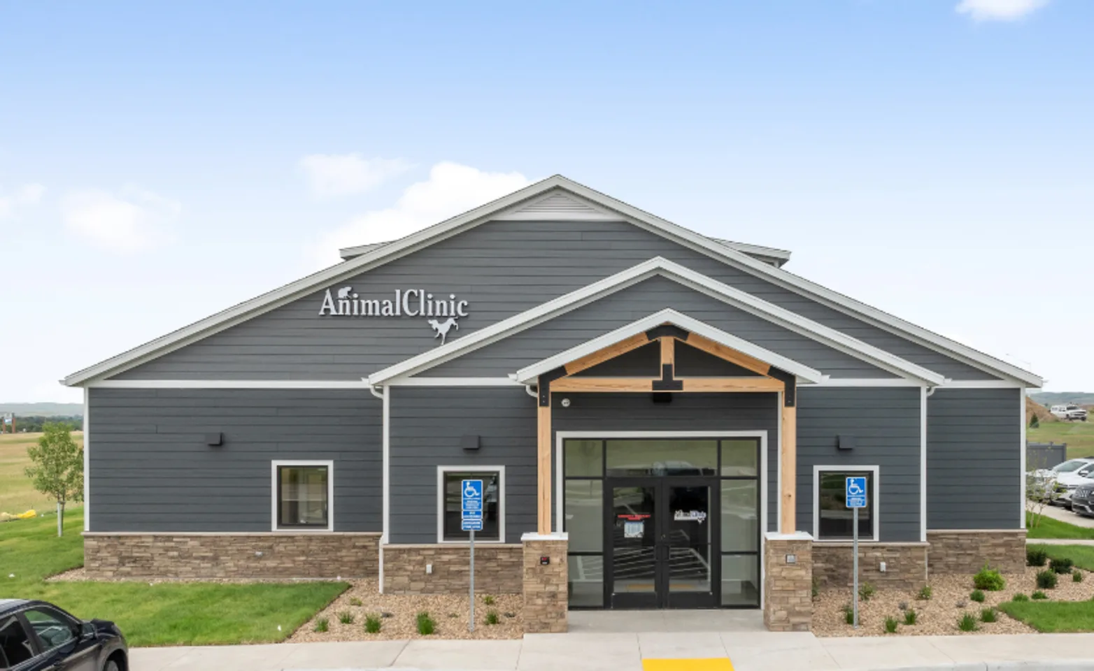 Photo of exterior front on Animal Clinic Photo of exterior front on Animal Clinic