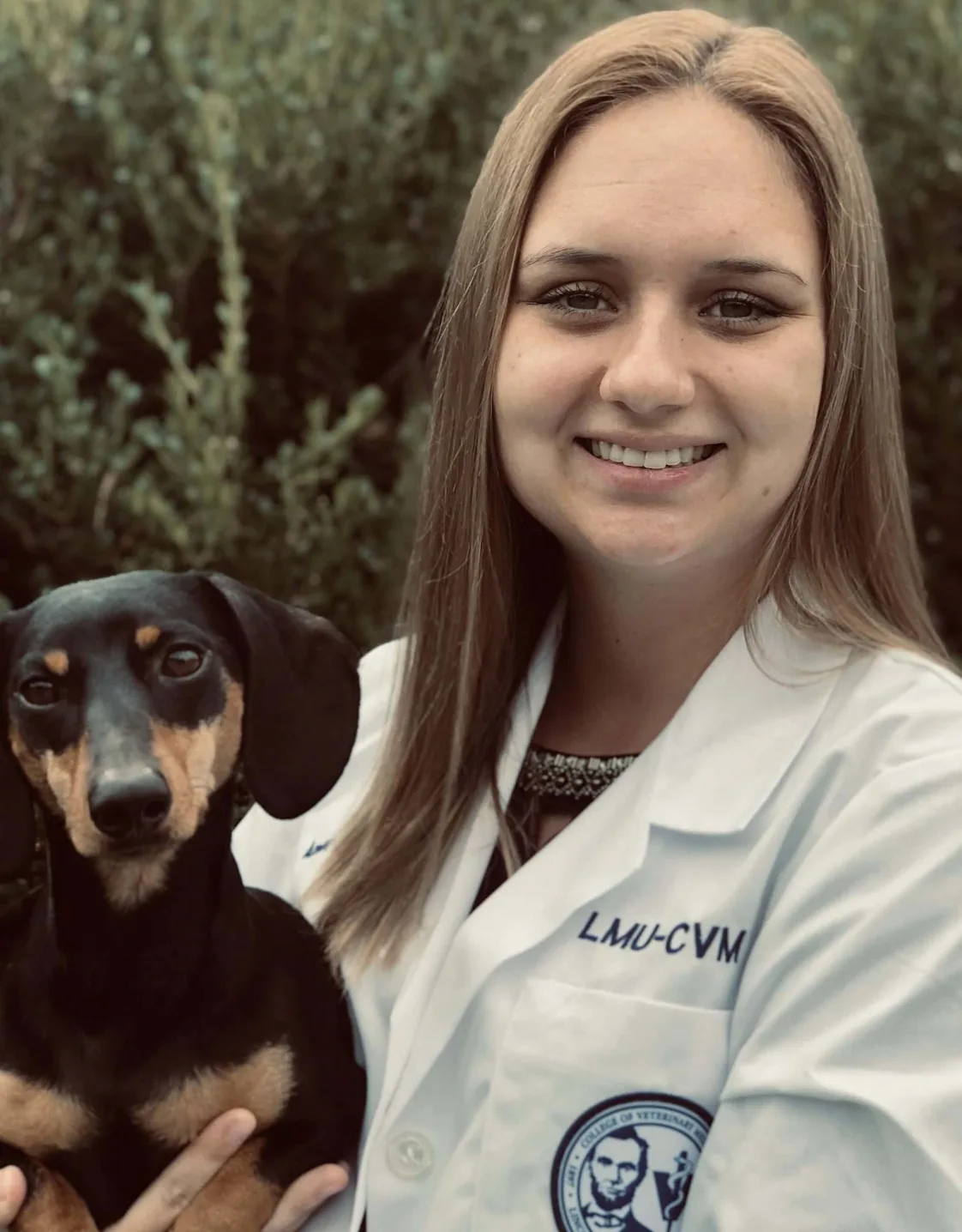 Dr. Amber Setzenfand Dr. Amber Setzenfand