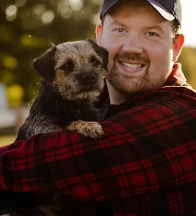 Mitch from Three Islands Veterinary Services, with horse Mitch from Three Islands Veterinary Services, with horse