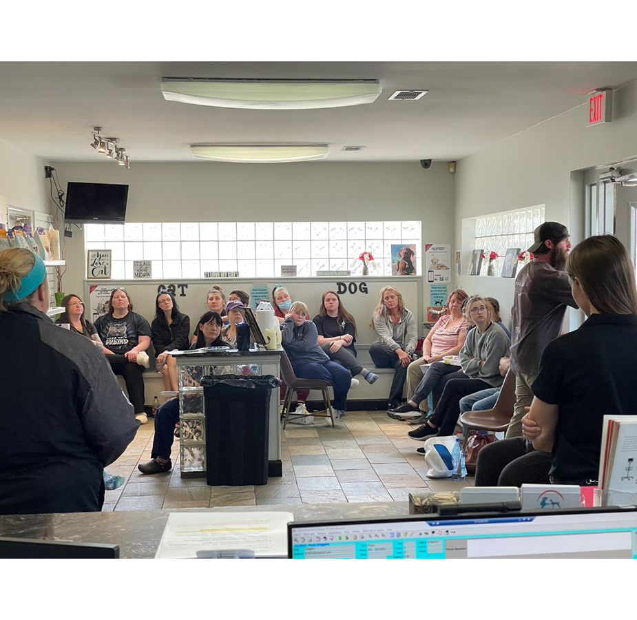Animal Medical Center (Tuscaloosa) Staff Meeting