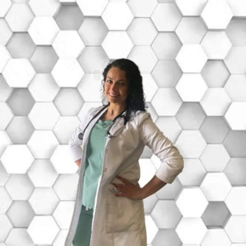 Dr. Carolina Dwyer Dr. Carolina Dwyer