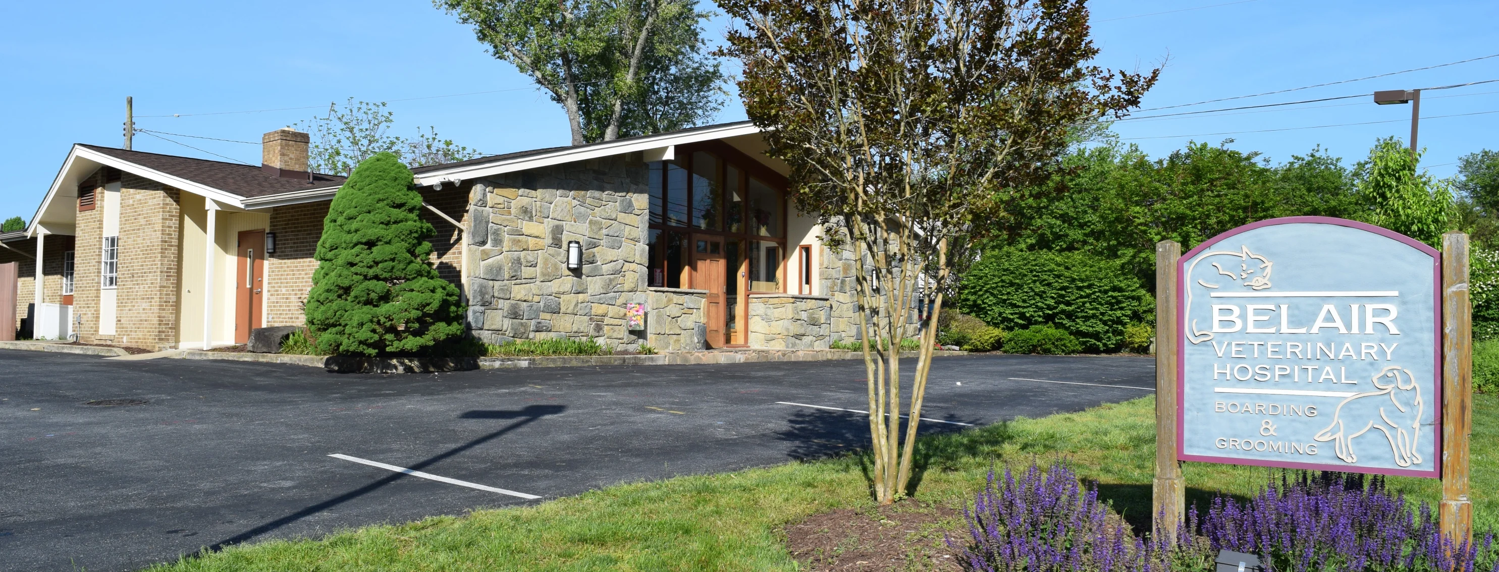 Belair Veterinary Hospital Entrance