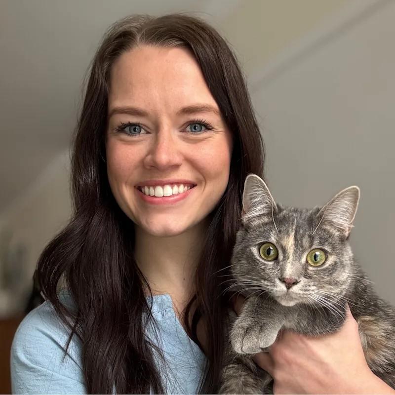 Dr. Leah Slater Dr. Leah Slater