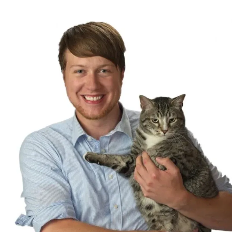 Dr. Ryan Carney Dr. Ryan Carney