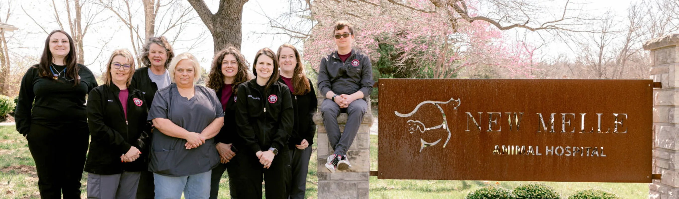 New Melle Animal Hospital staff photo New Melle Animal Hospital staff photo