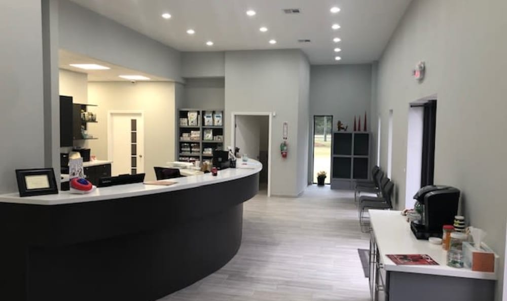  Longwood Animal and Pet Resort lobby area