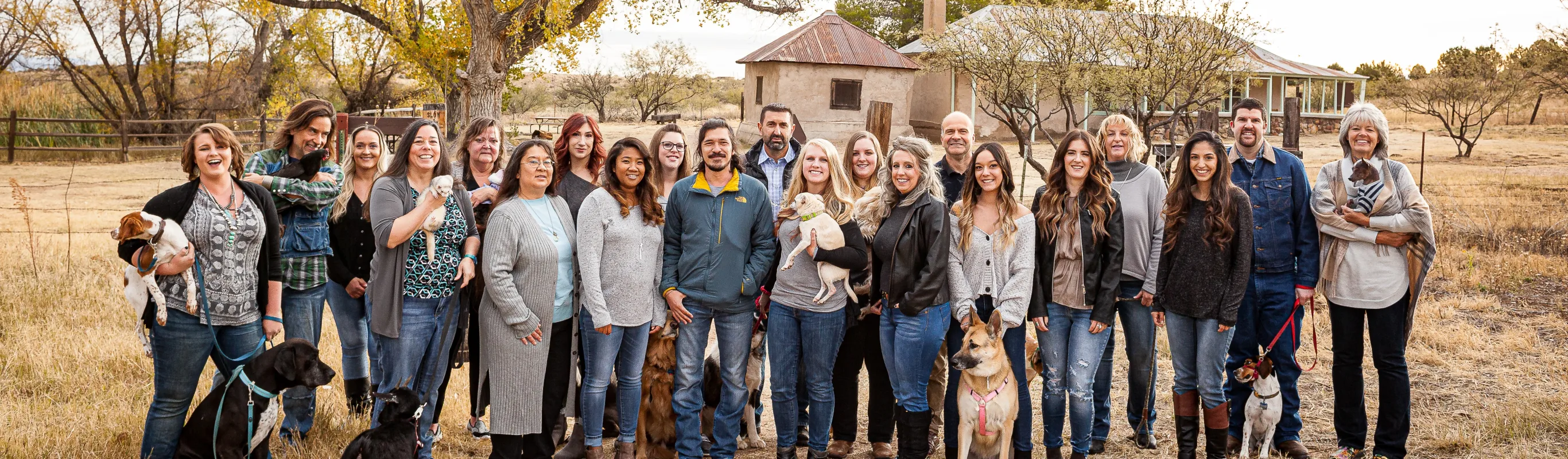 Group photo of Coronado Veterinary Hospital Staff