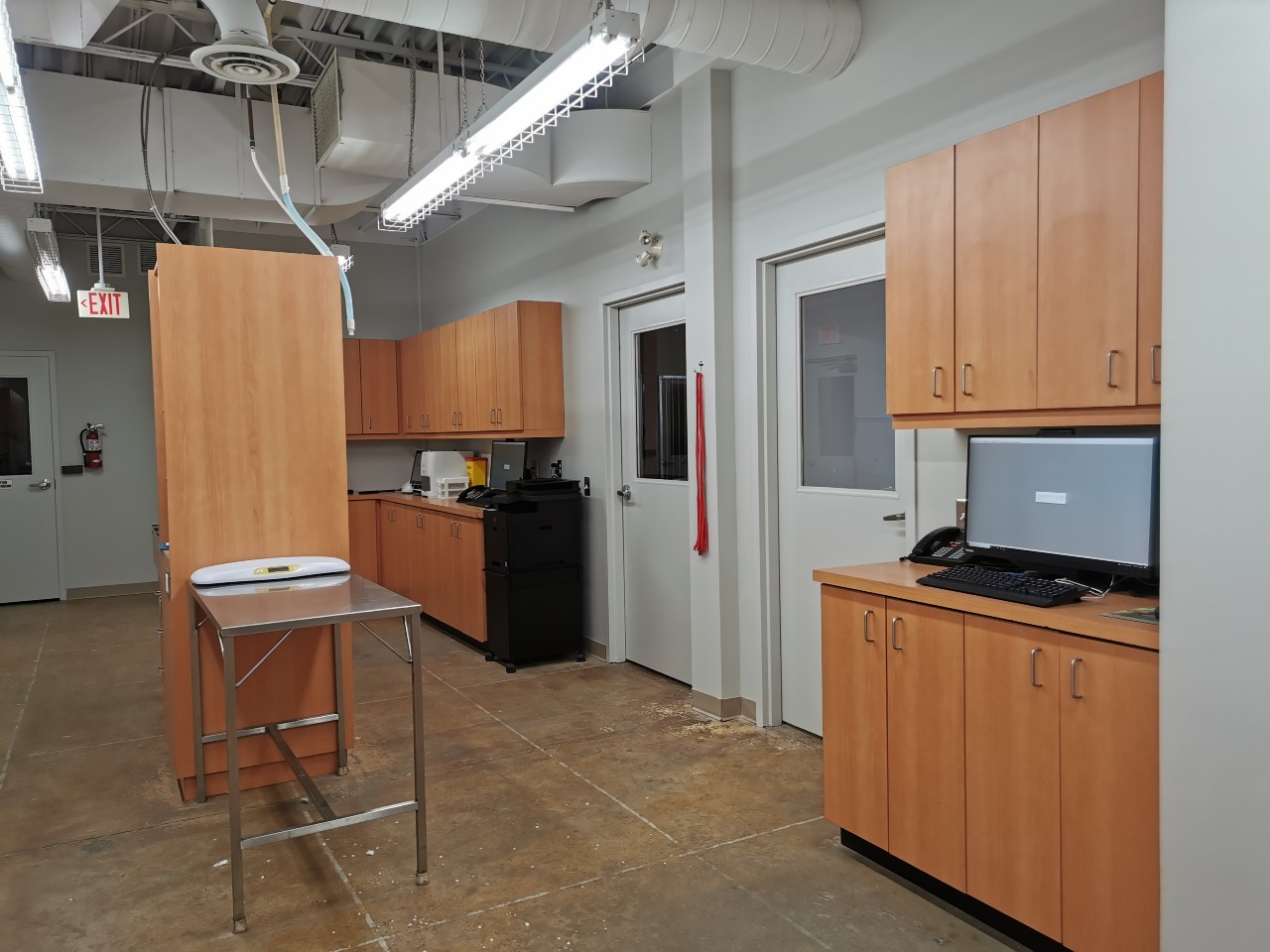 Upstairs ICU Workstation at Abbotsford Animal Hospital