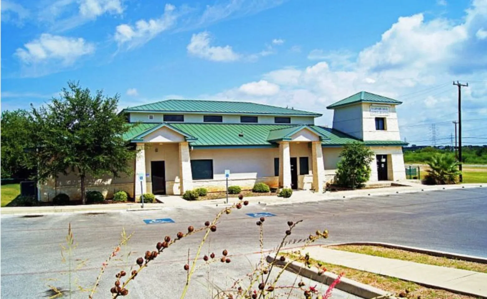 O'Connor Road Animal Hospital Exterior O'Connor Road Animal Hospital Exterior