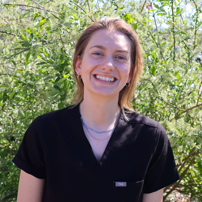 Dr Bronwen Hulme Dr Bronwen Hulme